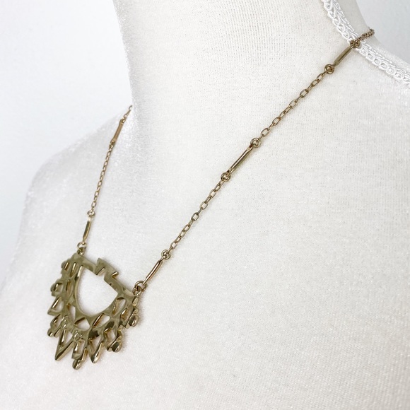 Tre Vero Tribal Gold-Toned Necklace ZC52 - Picture 3 of 5